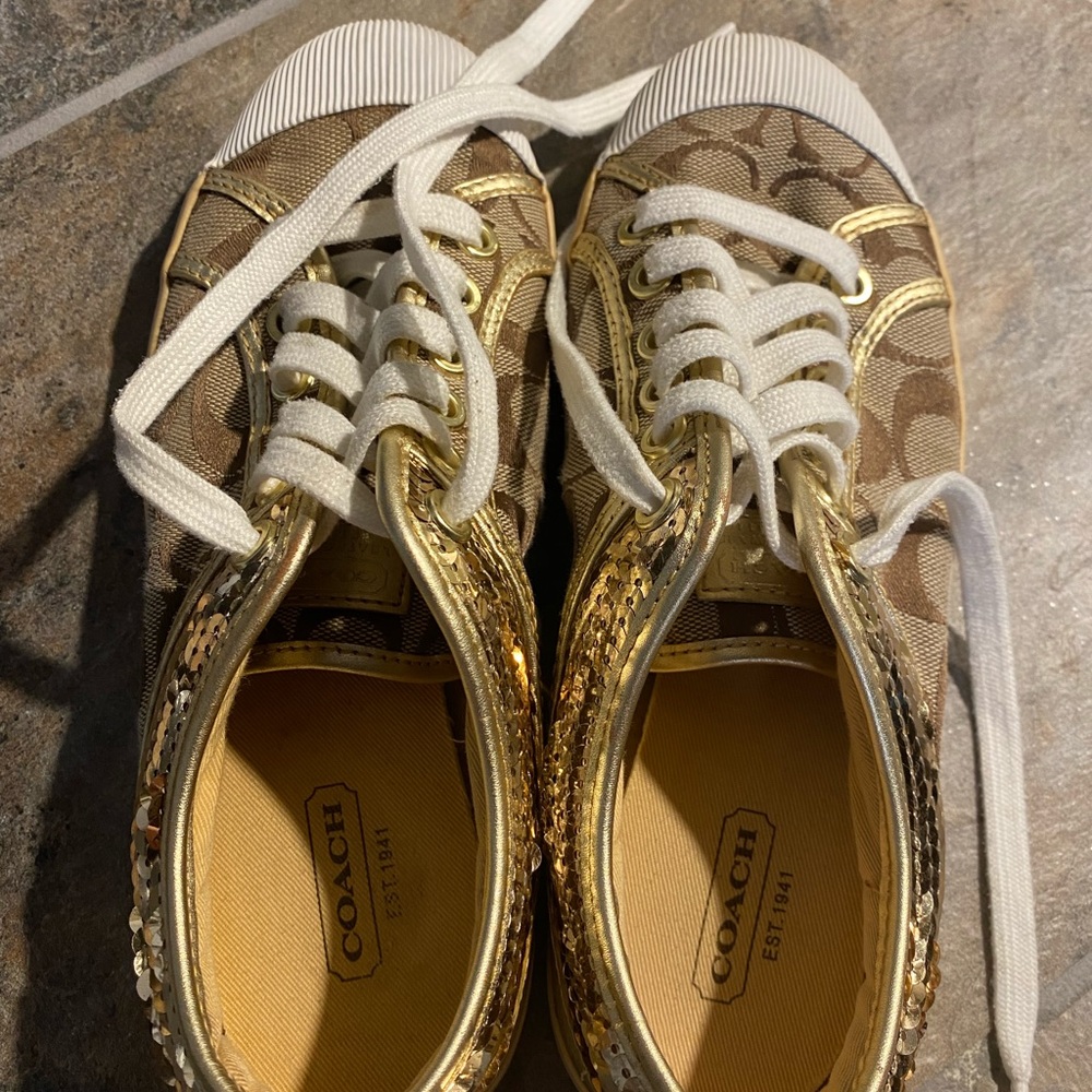 Coach shoes - Picture 2 of 6